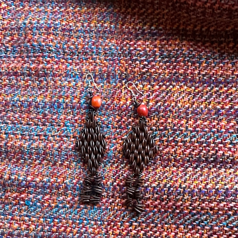 Elegant Brown Huayruru and Acacia Seed Beaded Earrings Brand new. Lightweight